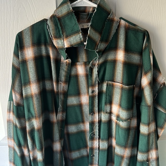 Buckle flannel - Picture 2 of 2